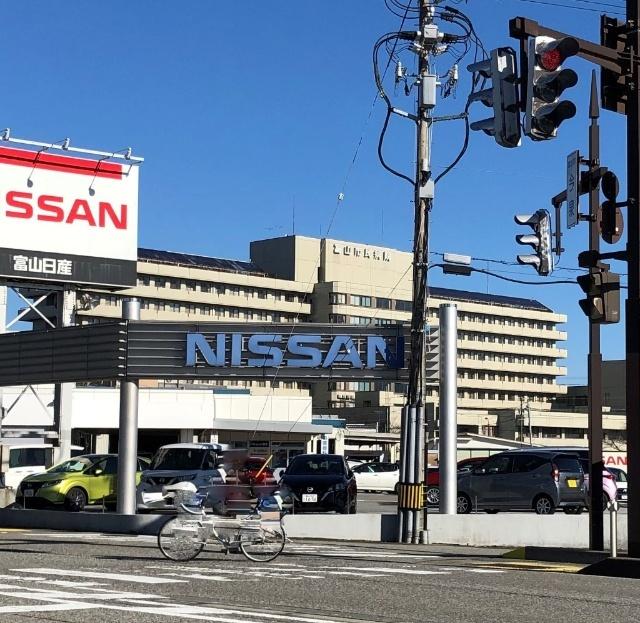 富山市立富山市民病院：1714m