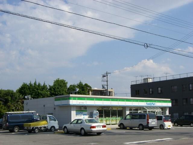 ファミリーマート富山千代田町店：354m