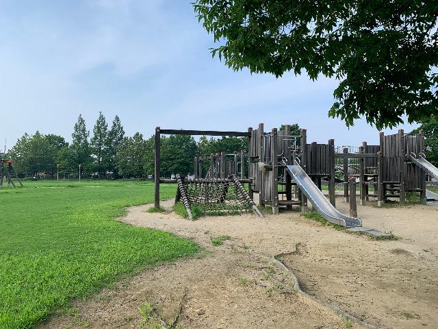 布瀬南公園：467m