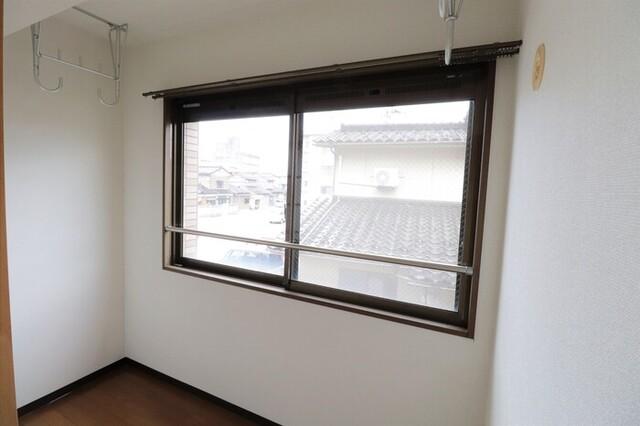 ファミーユ布瀬（205） 部屋画像