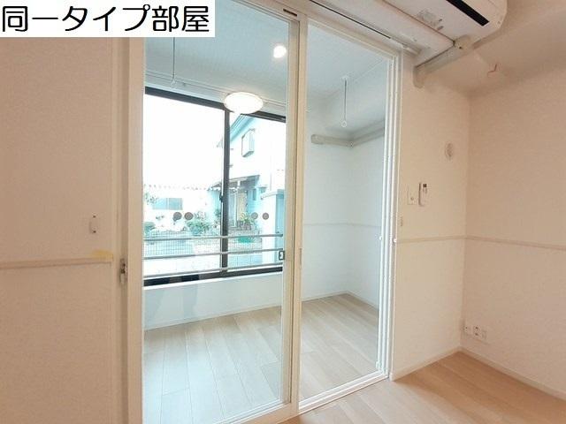 ピース・有沢（104） バルコニー