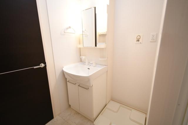 ララ（102） 部屋画像