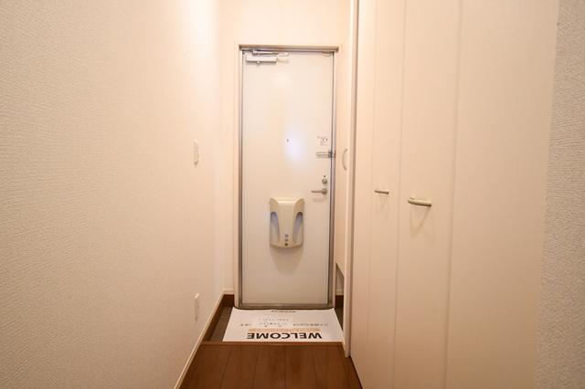ララ（102） 部屋画像
