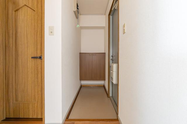 螢川館　A棟（101） 玄関