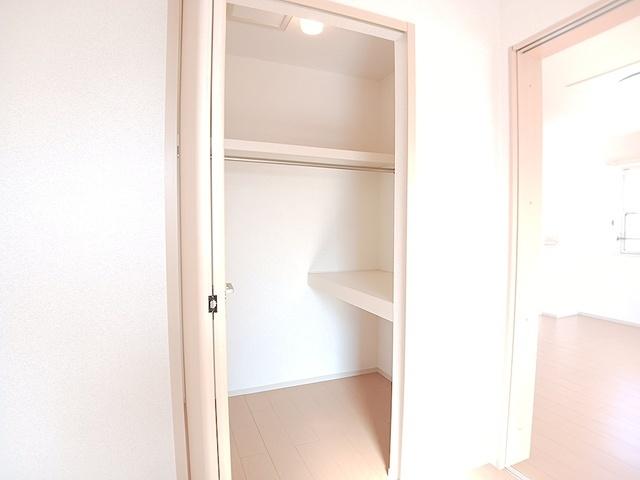 イーザ（202） 収納