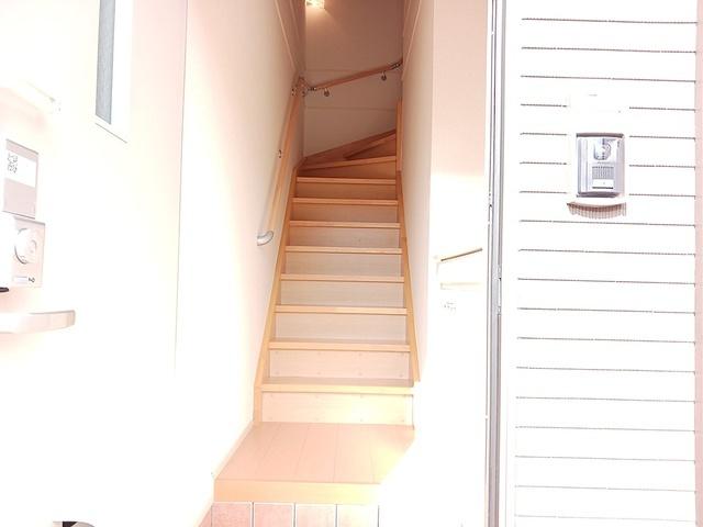 イーザ（202） 玄関