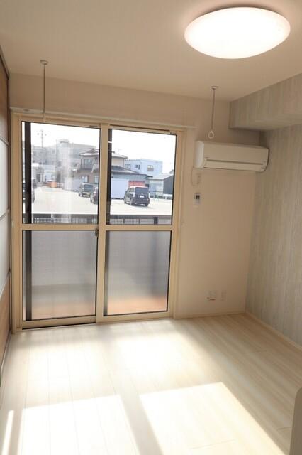 セレナーデ中川原新町（105） 部屋画像