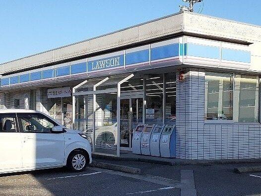 ローソン富山寺町店：692m