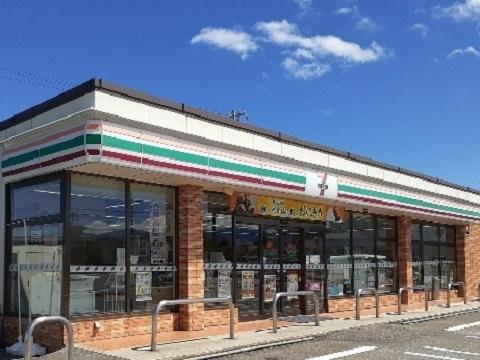セブンイレブン富山町村1丁目店：259m