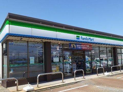 ファミリーマート富山針原店：1220m