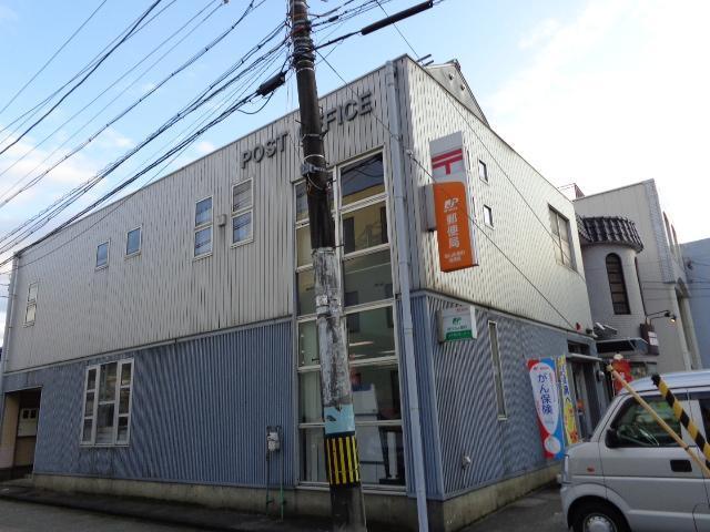 富山永楽町郵便局：478m