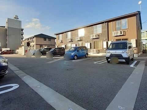 ラ・セーヌ　みよいⅠ（105） 駐車場