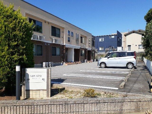 サンシーロ（205） 駐車場