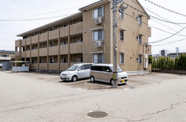 D-Room中川原（202） 駐車場