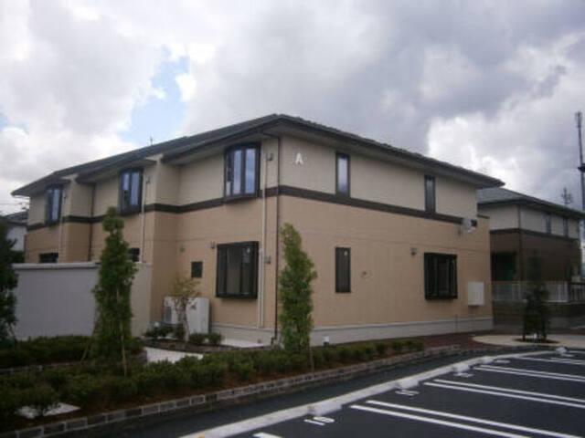  築14年1ヶ月 2階建の賃貸物件