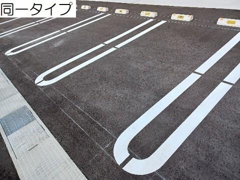 ハッピーフィールド　なのはな館（105） 駐車場
