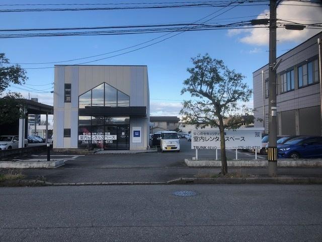 トランクREVO 外観