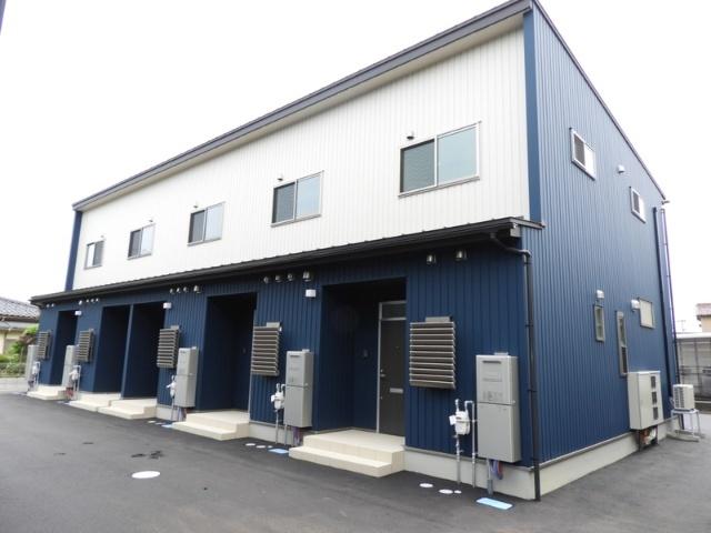 富山大学前駅より徒歩20分 築3年7ヶ月 2階建の賃貸物件