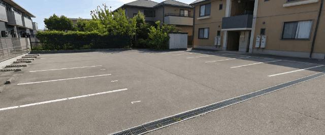 富山市下堀アパート 駐車場