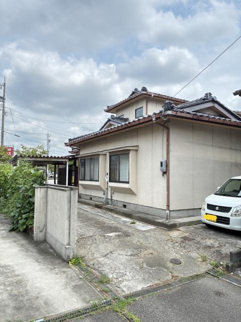 富山市今泉37-2貸家 外観