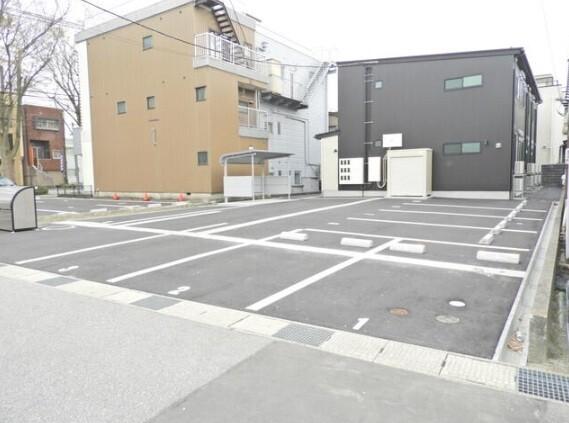 アバンティ磯部（A101） 駐車場