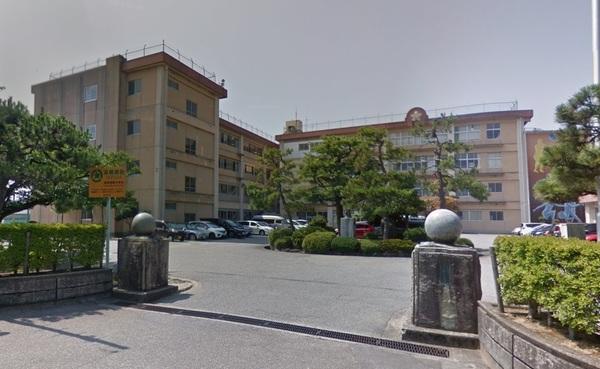 高岡市立高岡西部中学校