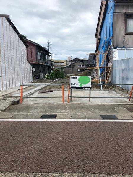 戸出町3丁目 土地