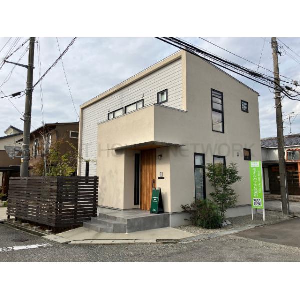 南東角地で陽当たり良好