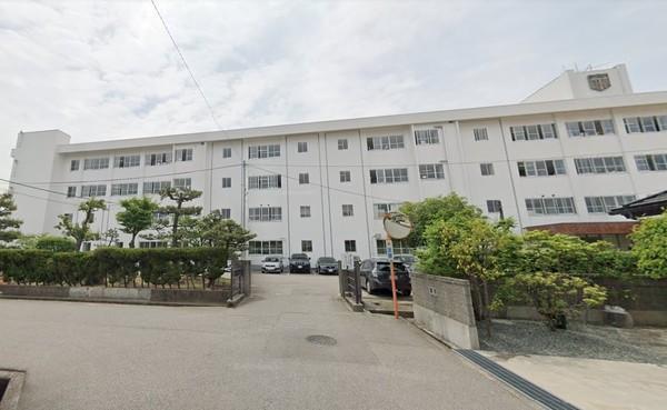 中学校