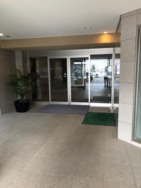 アーバンシティ富山堀川町 エントランス