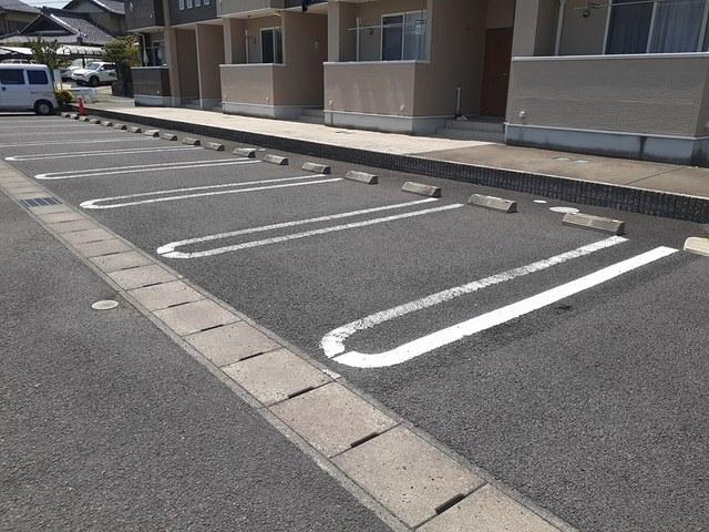フレイム・アクティーボⅠ（202） 駐車場