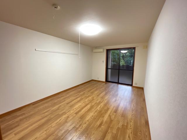 エヴァー　グリーン（ＥＶＥＲ ＧＲＥＥＮ） 部屋画像