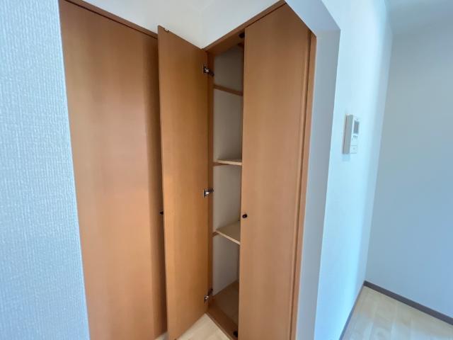 サンコーポ　塩河　Ｂ 収納