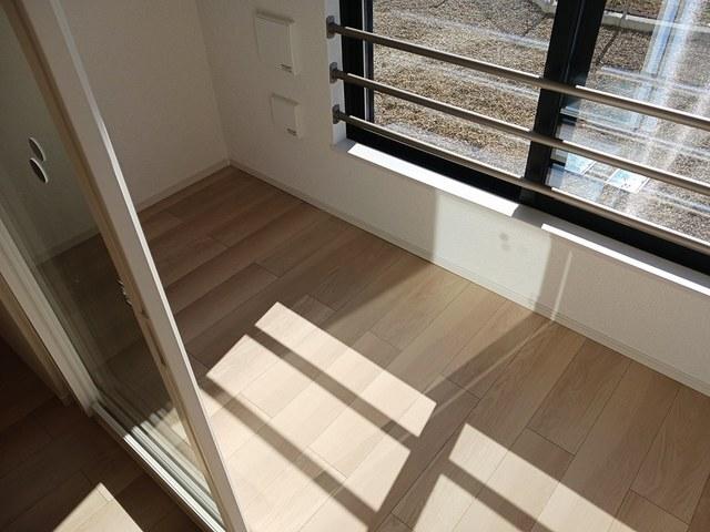 アンティア　ヒル（102） 室内
