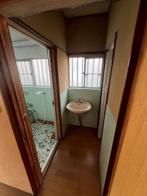 松伏4丁目借家 洗面