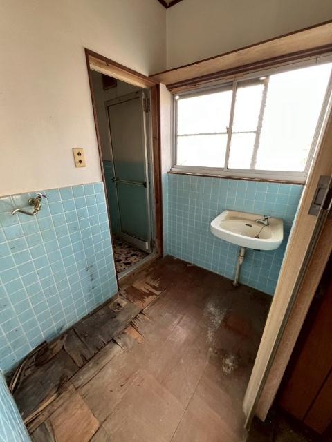 禅台寺4丁目50番地借家 洗面
