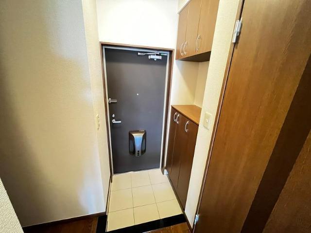 グランディール 玄関