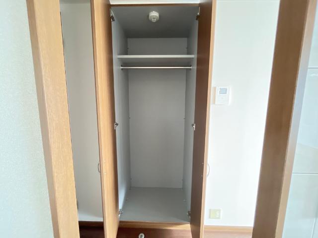 ウエストヴィラージュ（Ｗｅｓｔ　Ｖｉｌｌａｇｅ） 部屋画像