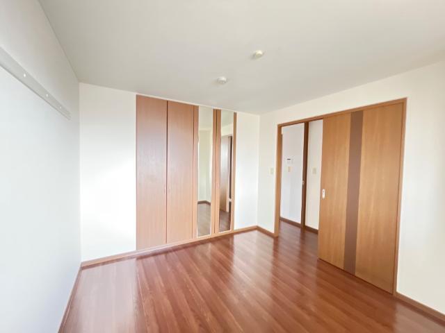 ウエストヴィラージュ（Ｗｅｓｔ　Ｖｉｌｌａｇｅ） 部屋画像