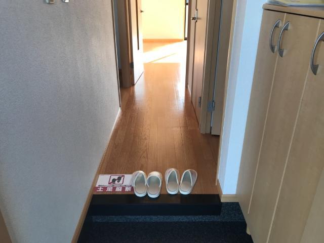 スプランドゥール　ティア 玄関