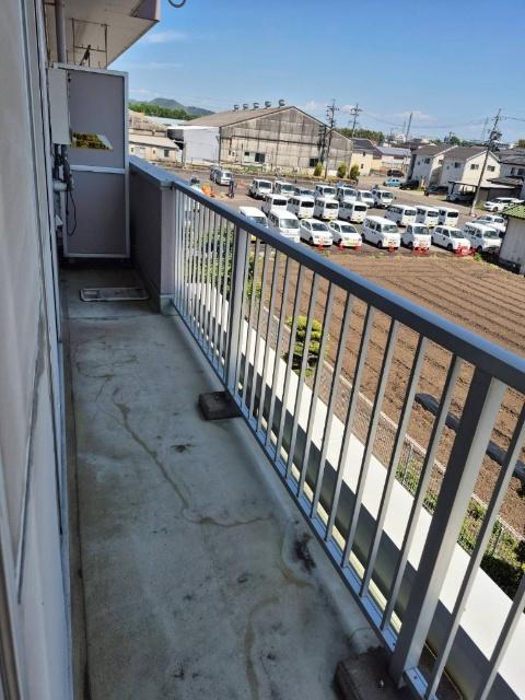 可児市川合マンション バルコニー