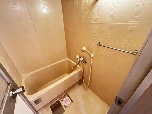 タウンロイヤル 部屋画像