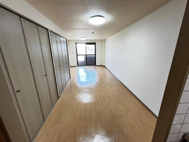 タウンロイヤル 部屋画像