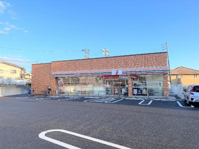 セブンイレブン美濃加茂中部台店：359m