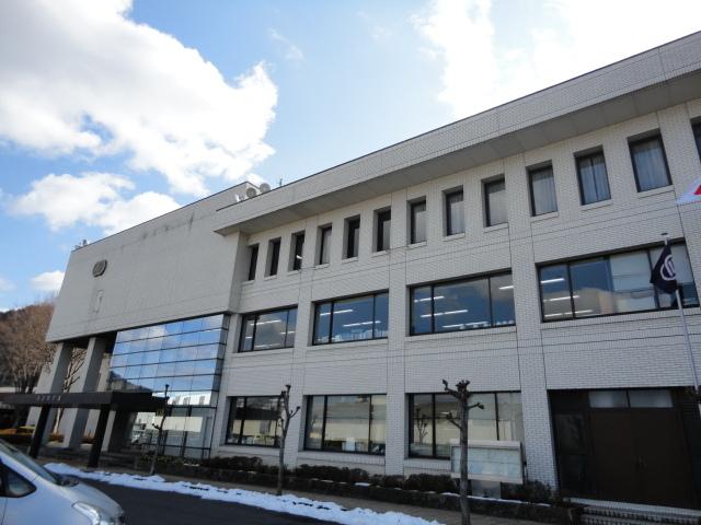 川辺町役場：1335m