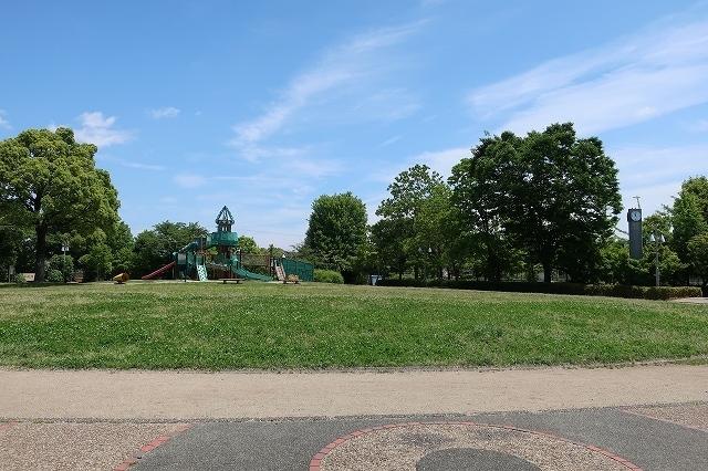 鳴子公園：400m