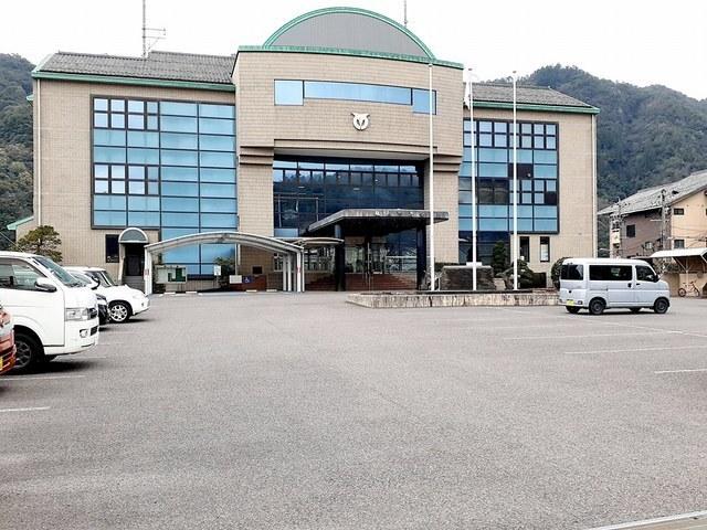 坂祝町役場：650m