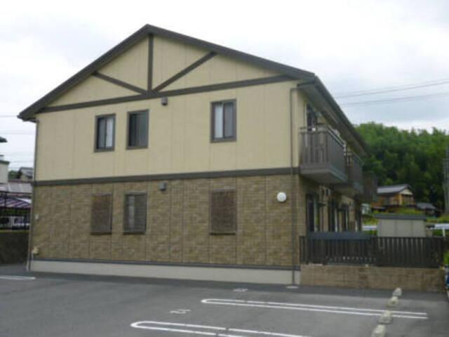 glanz raum（ｸﾞﾗﾝﾂﾗｳﾑ）（102） 外観
