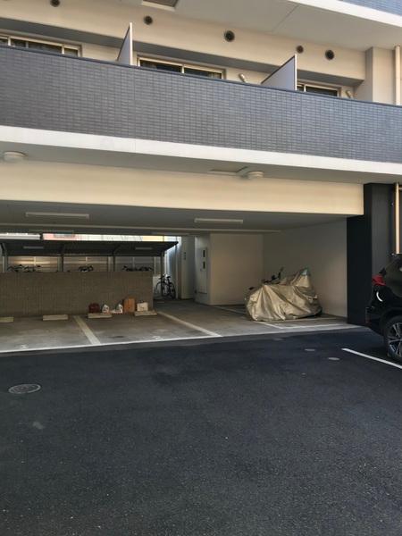 インザライフ大正RESIDENCE 駐車場