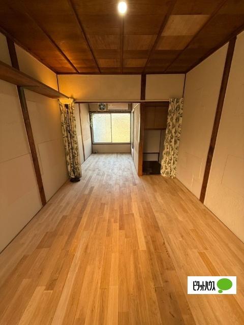 ペディハウス南恩加島 室内